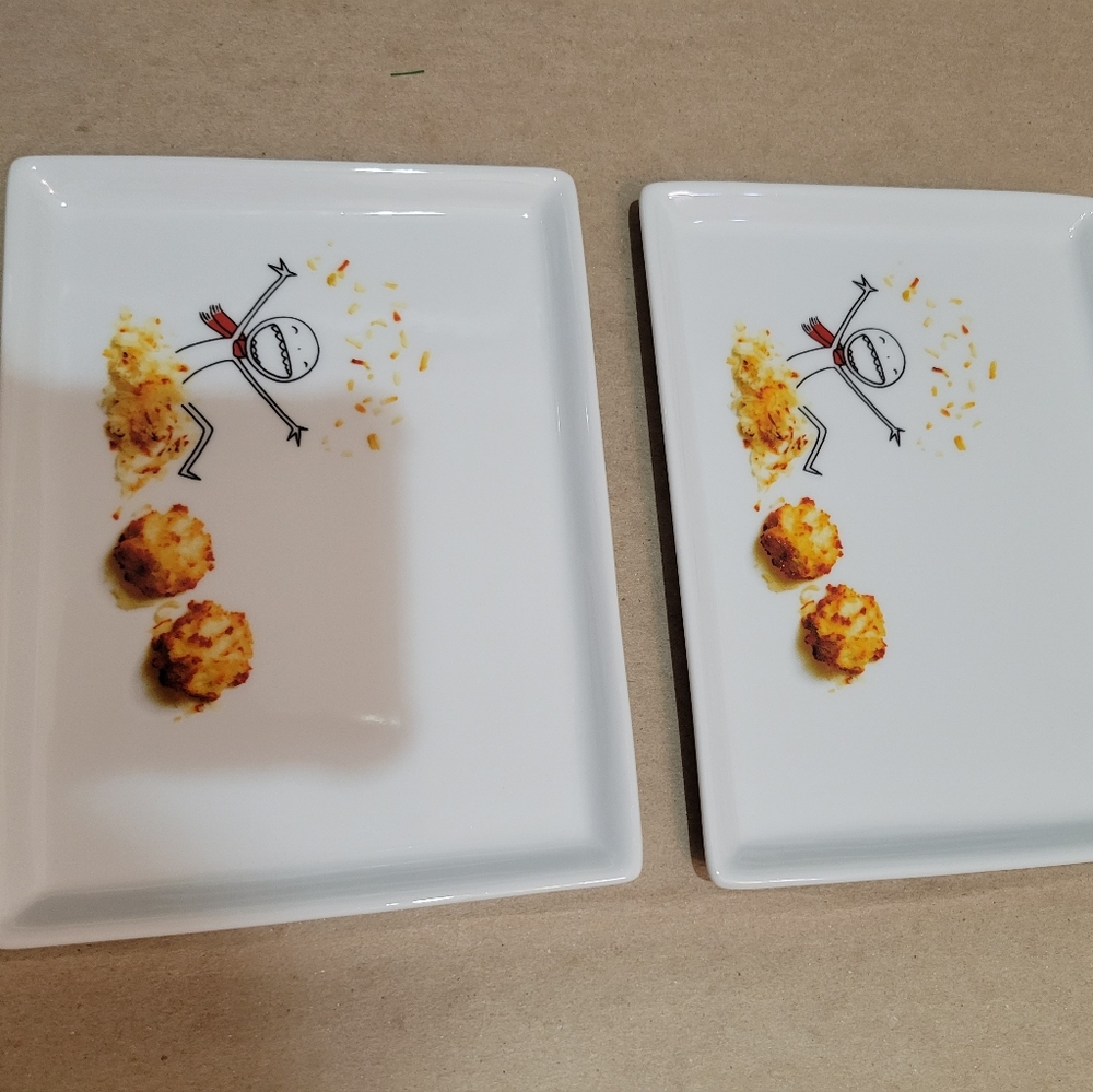Crate And Barrel Oliver coco macaroons plate. Brand new unused.
